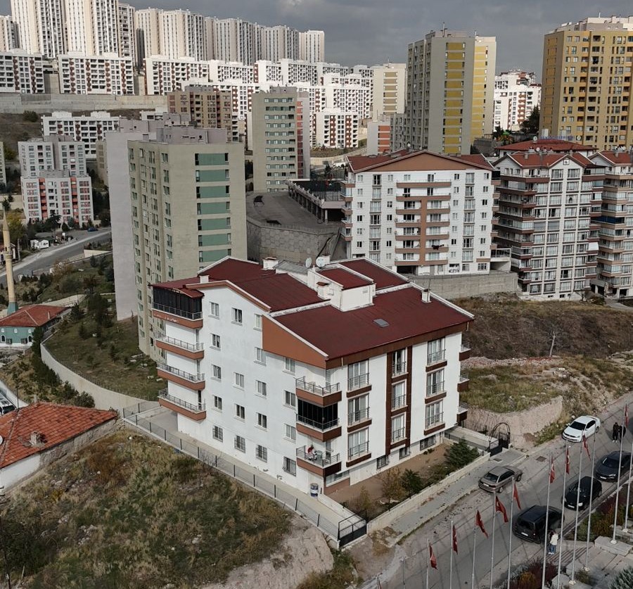 Bahçeleriçi Beker Apartmanı